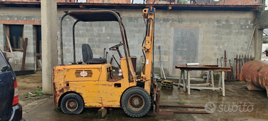 Carrello elevatore OM