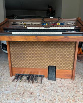 Organo Farfisa