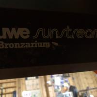 Lettino abbronzante