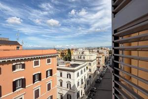 Appartamento di 100 m² con 3 locali a Roma