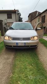 Volkswagen Golf 4 serie 1.9 TDI 