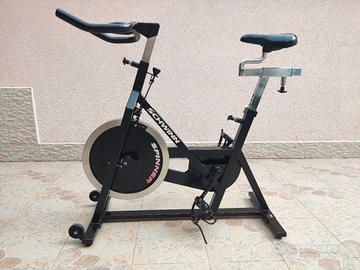 bici bike spin spinning gym fit palestra schwinn