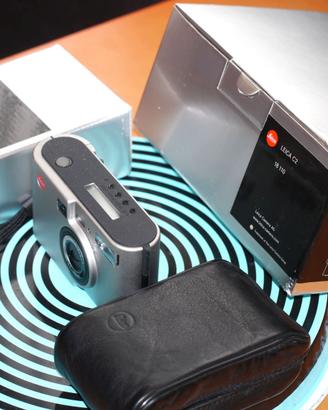 LEICA C2