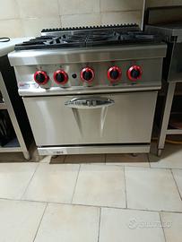 Cucina a gas professionale