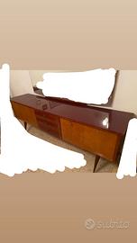 contromobile vetrina anni 60