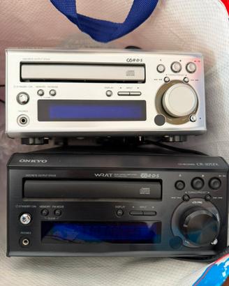 Due stereo Onkyo non funzionanti solo per ricambi