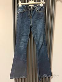 Jeans donna modello flare fit Motivi