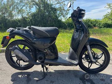 Aprilia Scarabeo 50 2t street 2008