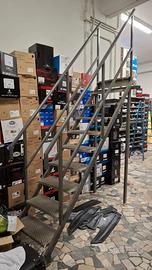 Scala in ferro altezza 3 metri x 1,80 - 10 scalini