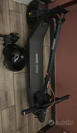 Monopattino elettrico Ninebot E2 Pro