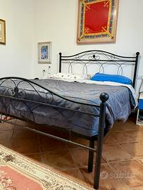 LETTO MATRIMONIALE IN FERRO