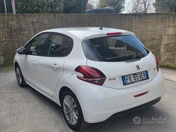 Peguot 208