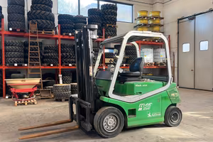 Muletto elletrico cesab mak 450