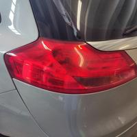 Fanale posteriore sinistro OPEL INSIGNIA del 2011