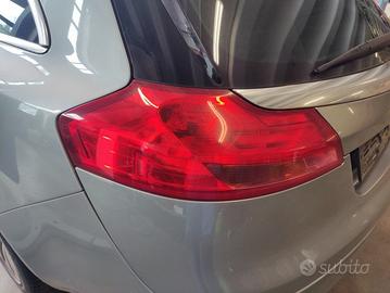 Fanale posteriore sinistro OPEL INSIGNIA del 2011