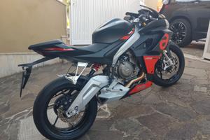 Aprilia Rs660