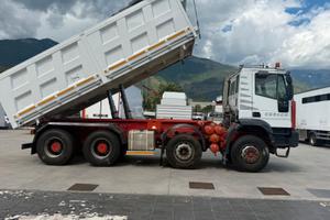 Iveco Eurotrakker 410E44H Cursor Rib Minerva 2001