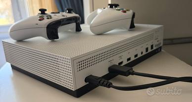 Xbox one s + 2 controller + giochi