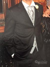 Abito da sposo nero mezzo tight tg. 46 completo