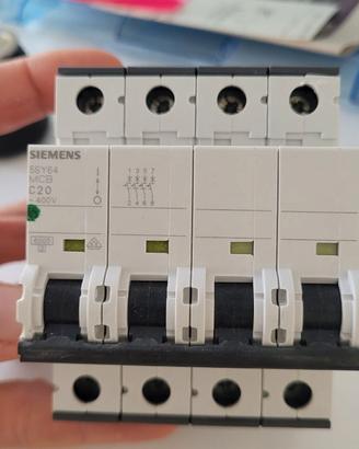 Interruttore magnetotermico Siemens 4 poli C20 – 4