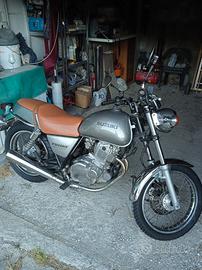 Suzuki TU 250 - 2000