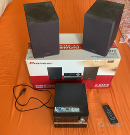 Stereo CD + USB Pioneer X-EM12, con telecomando
