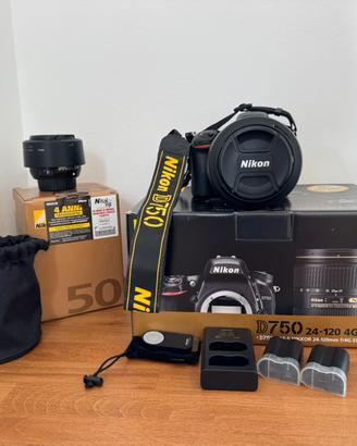 Nikon D750+24-120 f/4+50mm f/1.8 -SOLO 4300 scatti