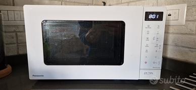 Microonde PANASONIC 