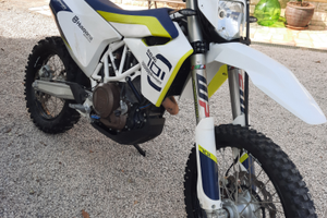 Husqvarna 701 enduro