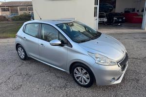 Peugeot 208 1.4 hdi activ
