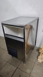 Produttore  di ghiaccio tritato  Brema GB903 A