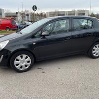 Opel Corsa 1.2 5 porte Sport* Neo patentati *