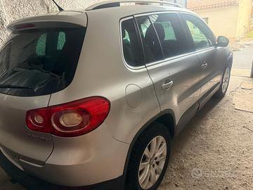 tiguan  2.0 TDI  4x4. 2009