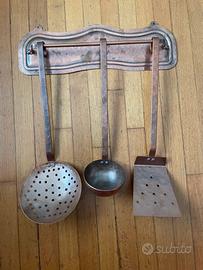 Set serie mestolo schiumarola paletta rame antico