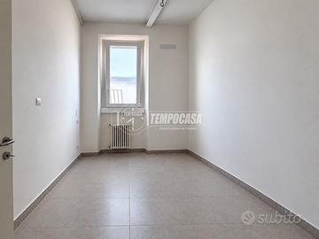 PROPONIAMO TRILOCALE NUOVO IN ZONA SEMICENTRALE A