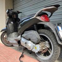 Aprilia scarabeo 200 marciante x ricambi