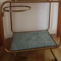 Due portaoggetti o portavivande da bar