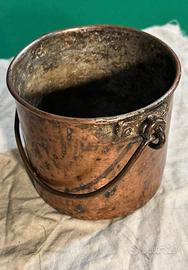 Antico paiolo in rame vintage