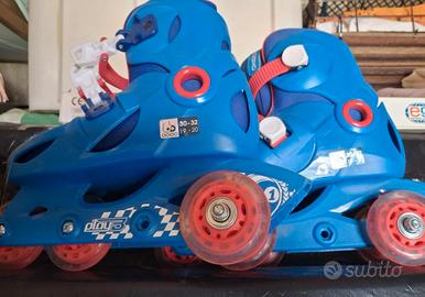 Pattini blu taglia 32