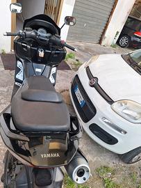 Yamaha t-max