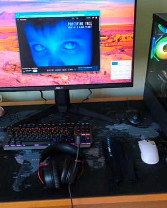 Computer gaming postazione completa