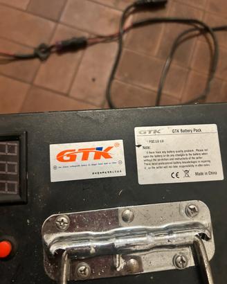 Batteria al litio scooter elettrico 60v