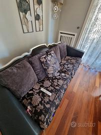 divano poltrona tavolino basso 