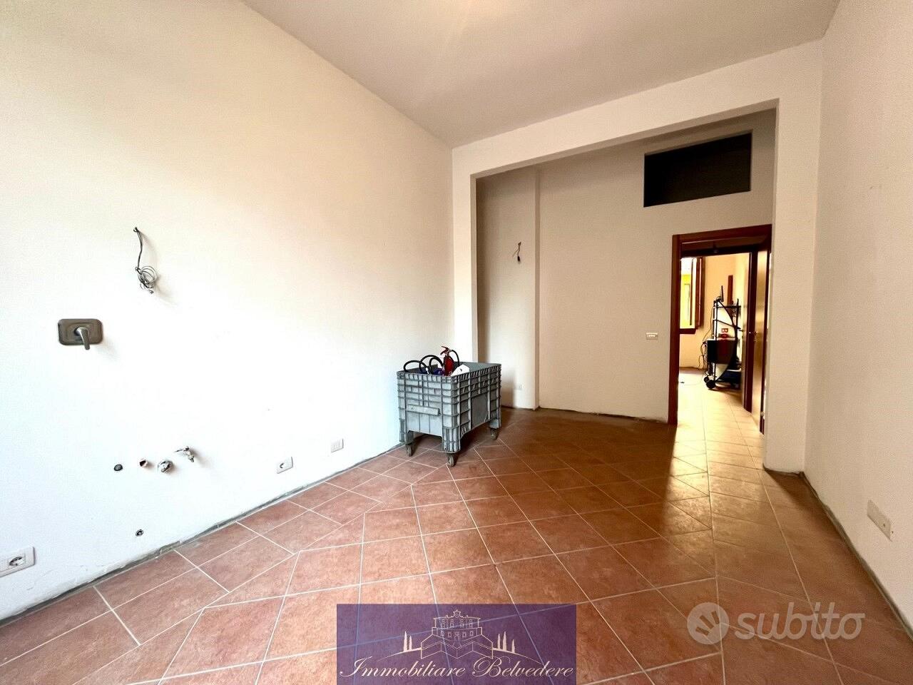 Apartment in Firenze, Poggetto, Quartiere 5 - Altro