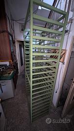 Carrello porta teglie verticale