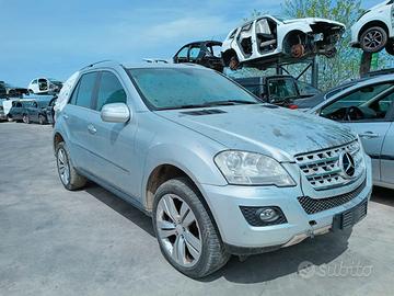 RICAMBI USATI MERCEDES ML W164 2009 3.0 TD
