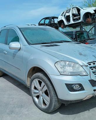 RICAMBI USATI MERCEDES ML W164 2009 3.0 TD