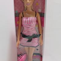 Barbie bionda abito rosa del 2008
