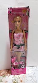 Barbie bionda abito rosa del 2008