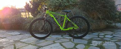 Rockrider Sierra 27.5 taglia 48 – Pari al nuovo –